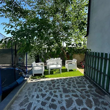 Проживание в семье Camere-allamani *