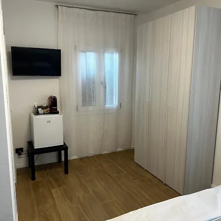 Проживание в семье Camere-allamani *